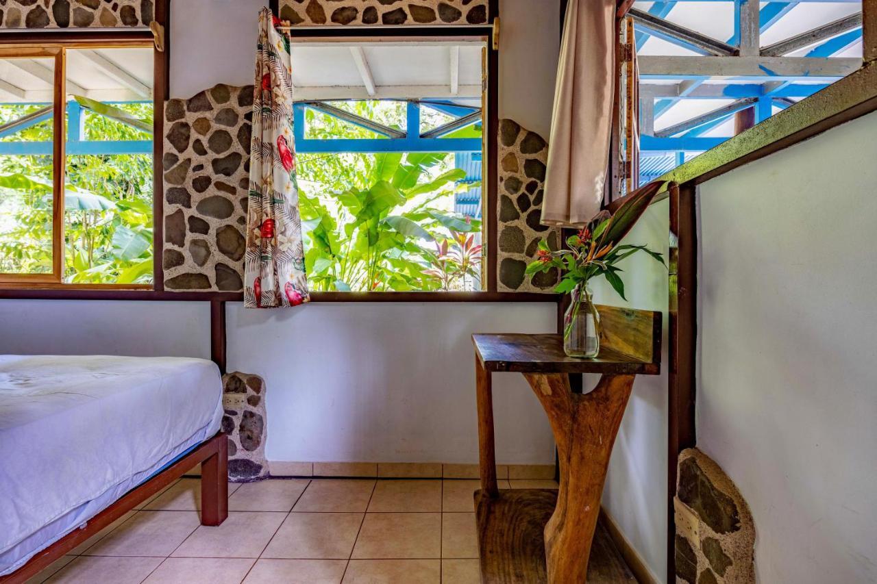 Uvita River Guesthouse Eksteriør billede