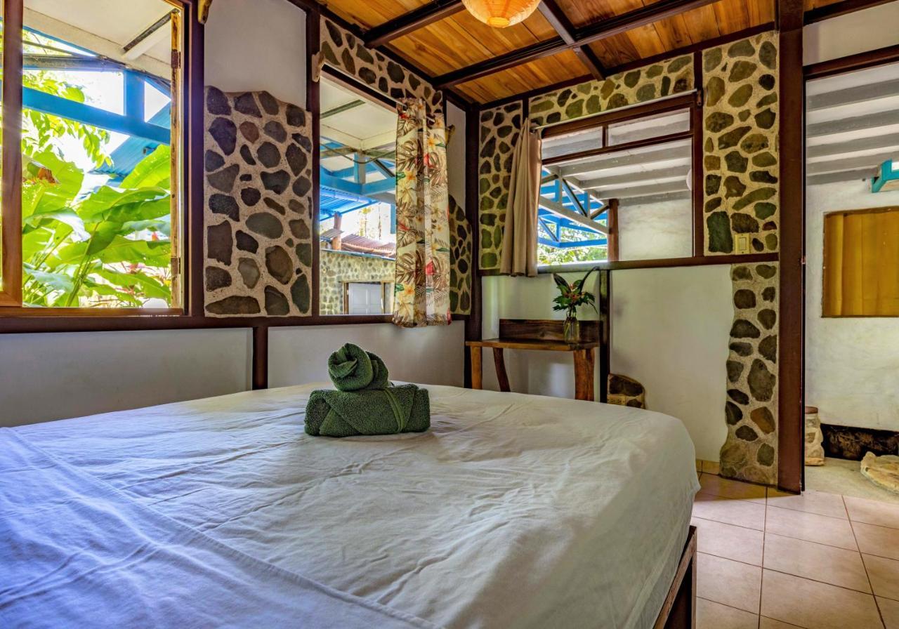 Uvita River Guesthouse Eksteriør billede